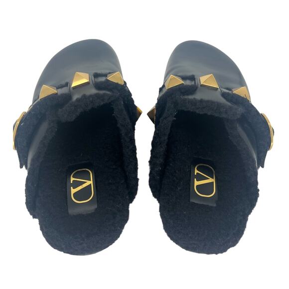 Valentino Garavani Roman Stud Shearling Mules in Black - Picture 11 of 15